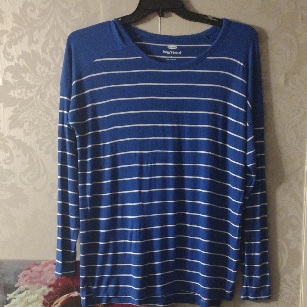 Old Navy Fitted Blue and White Long Sleeve Tee